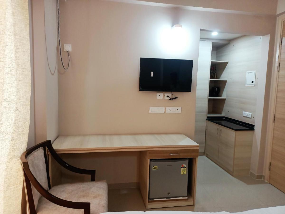Vrindavan Inn Екстериор снимка